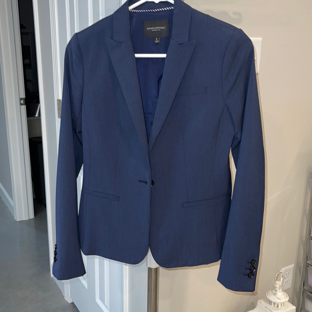 Women’s banana republic blazer (2)
